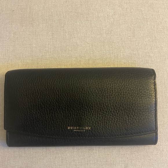 Burberry Wallet - Picture 1 of 5